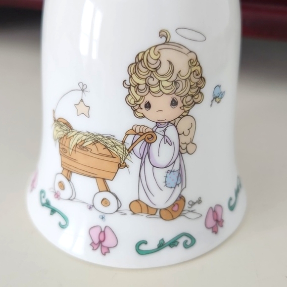 Precious Moments Holiday Bell - Picture 4 of 7